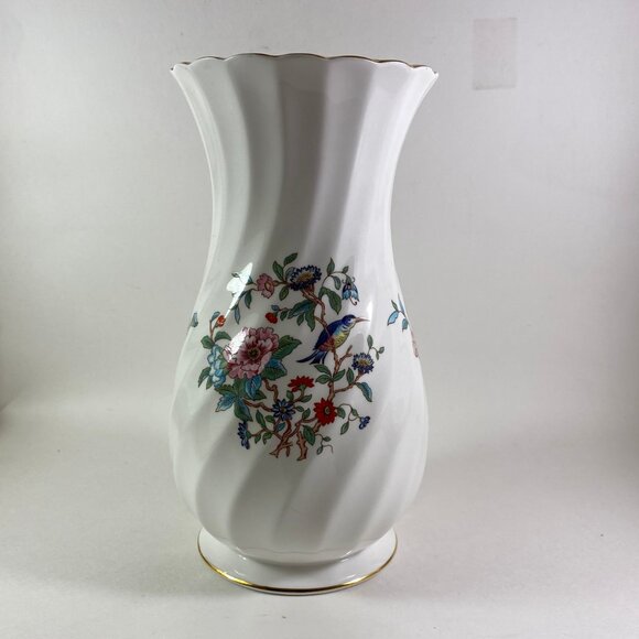 RARE Aynsley Pembroke twirl design large 9" vase - Picture 4 of 6